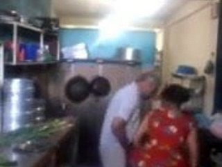 Srilankaanse Let down eigenaar neuken zijn dienstmaagd
