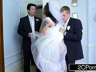 Big-busted węgierski Bride-to-be Simony diamentowe Fucks męża Drużba